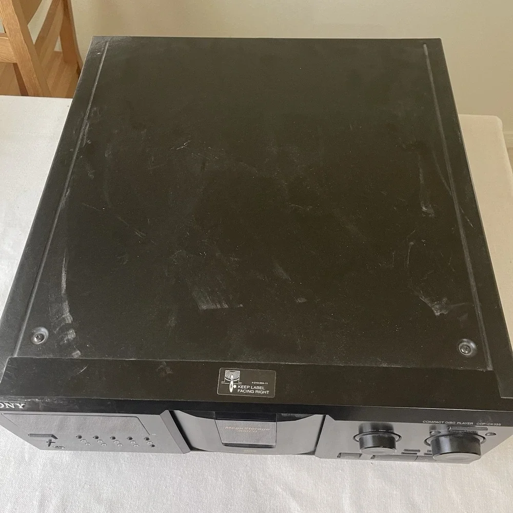 Sony Mega Storage 300 Disc CD Changer/Player CDP-CX355 Works Tested With Remote